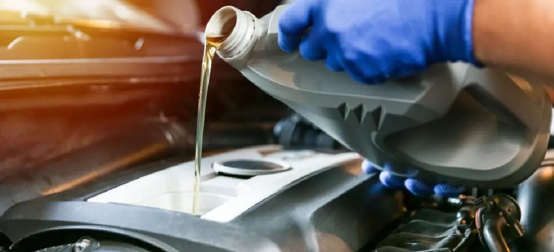 Beneficios del uso de aceite sintético en motores modernos